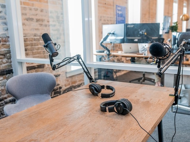 How to consider the Google SEO updates while structuring a podcast episode?