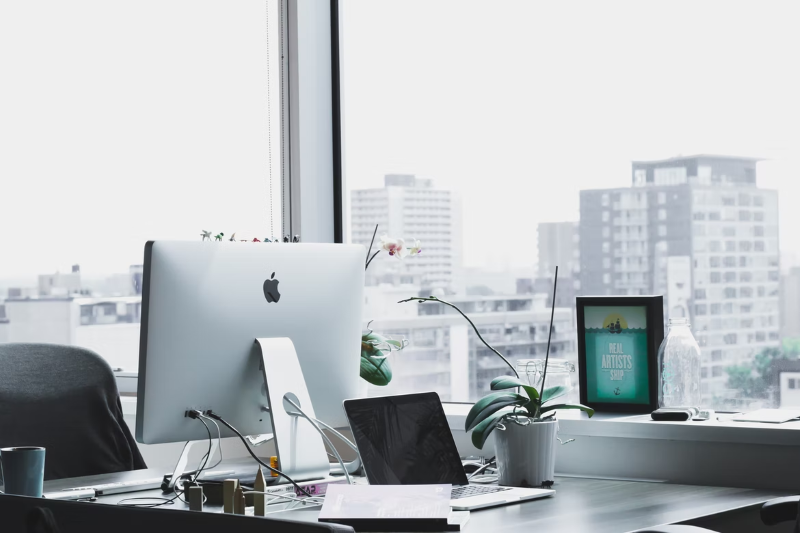 Setting up an office space that is personalized and creative