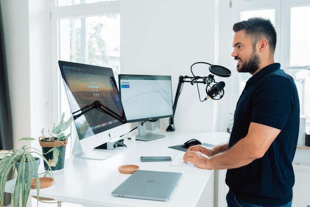 Leveraging Multimedia: Enhance Engagement and Retention