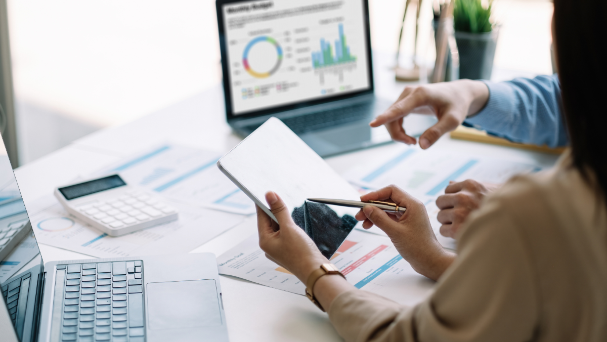 Tracking & Analytics