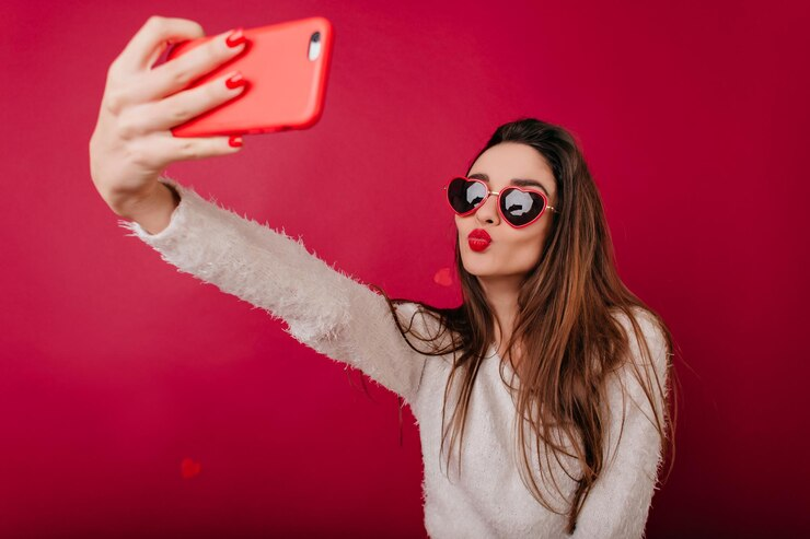 Using an Instagram Viewer to Watch Stories Anonymously